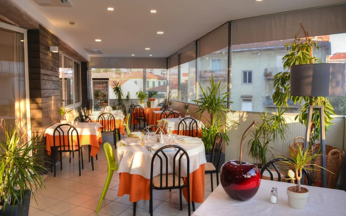 Hotel Olympic in Diano Marina