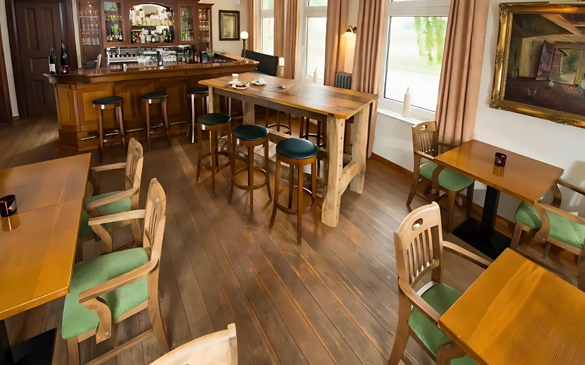 Hotel „Peters - Das Genusshotel in der Wingst“