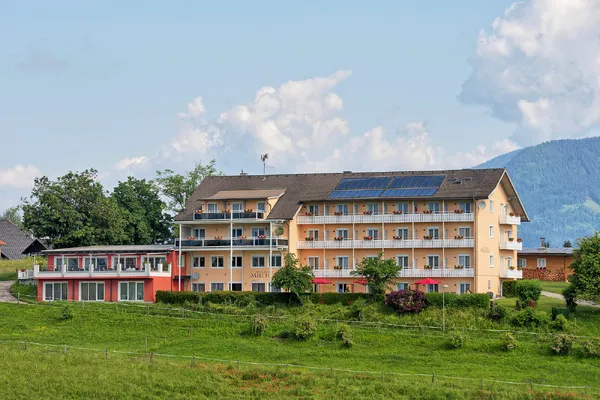 ©Hotel-Pension Melcher Drobollach Hotel-Pension Melcher in Drobollach am Faaker See