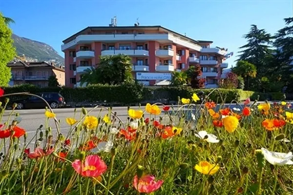©Palace città Hotel Palace Citta in Arco