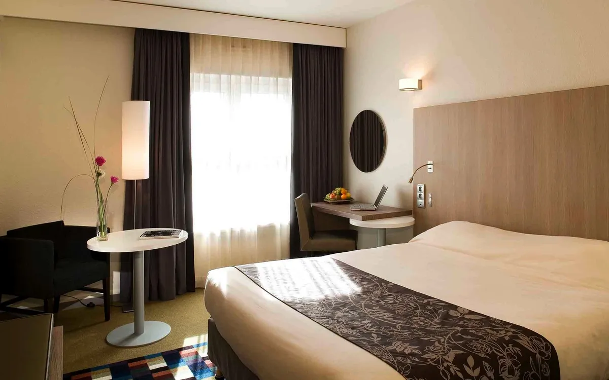 Mercure Hotel Grenoble Centre Porte de Alpes in Grenoble