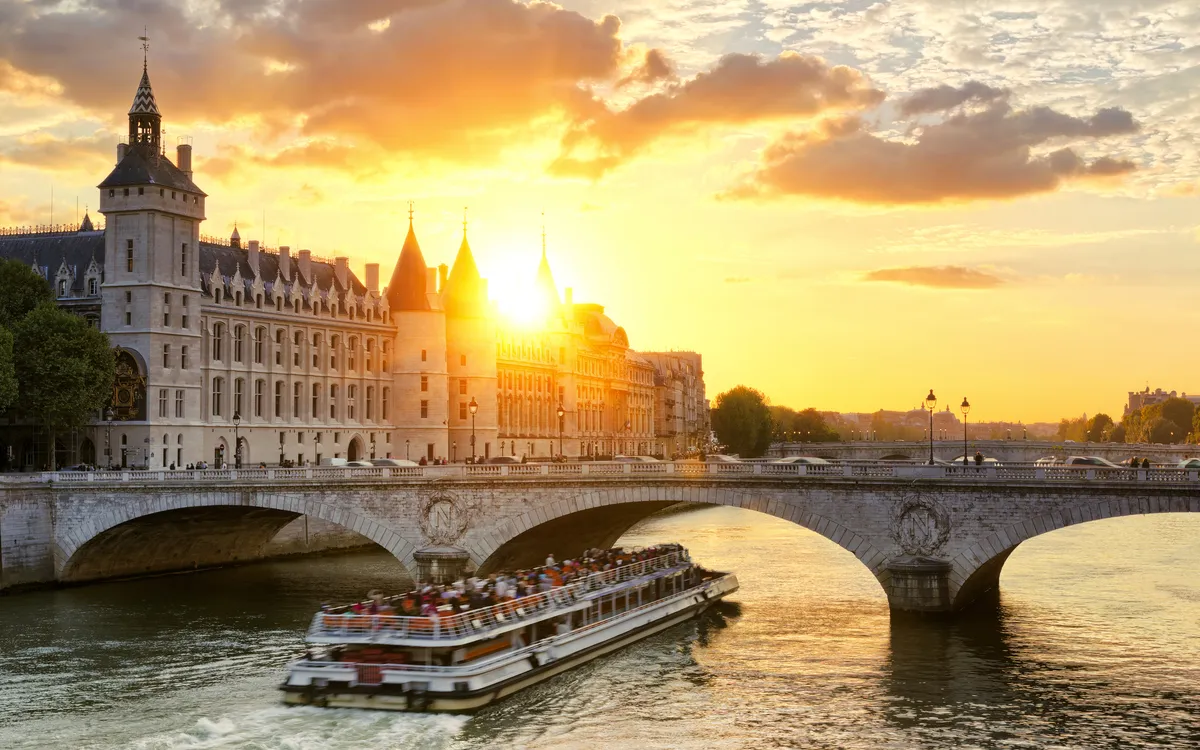 Paris „Spezial“