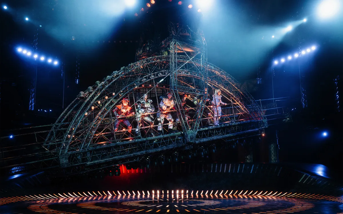 STARLIGHT EXPRESS