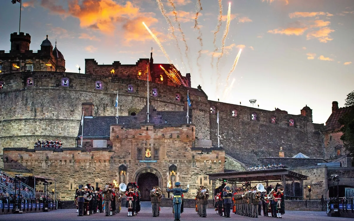 Schottland Rundreise mit Military-Tattoo