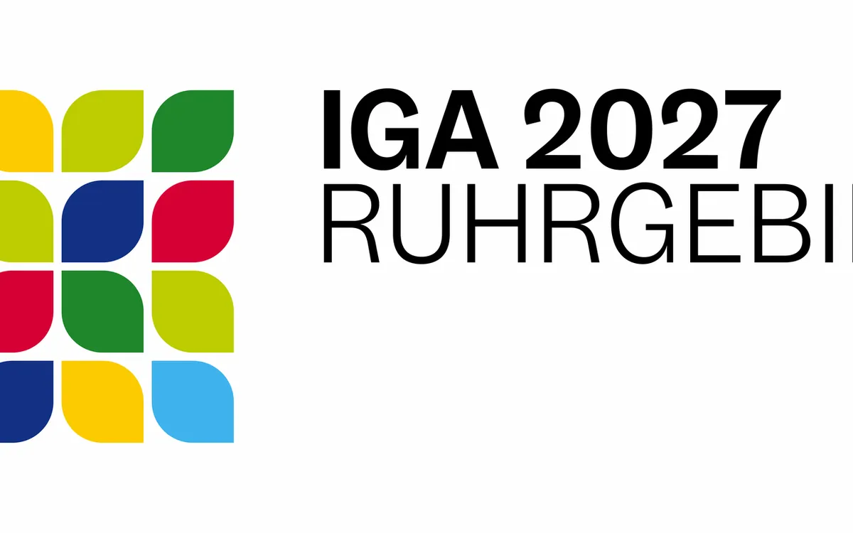 Logo der IGA 2027 mit buntem Blattmuster und Schriftzug "IGA 2027 Ruhrgebiet".